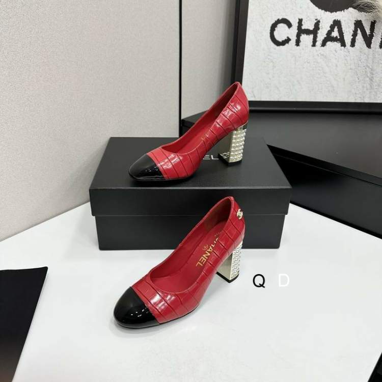 Picture of Chanel Shoes _SKUChanelsz35-40GDT03042886